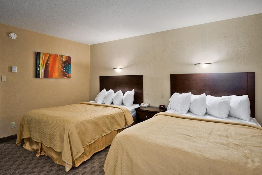 Quality Inn & Suites Winkler Exteriör bild